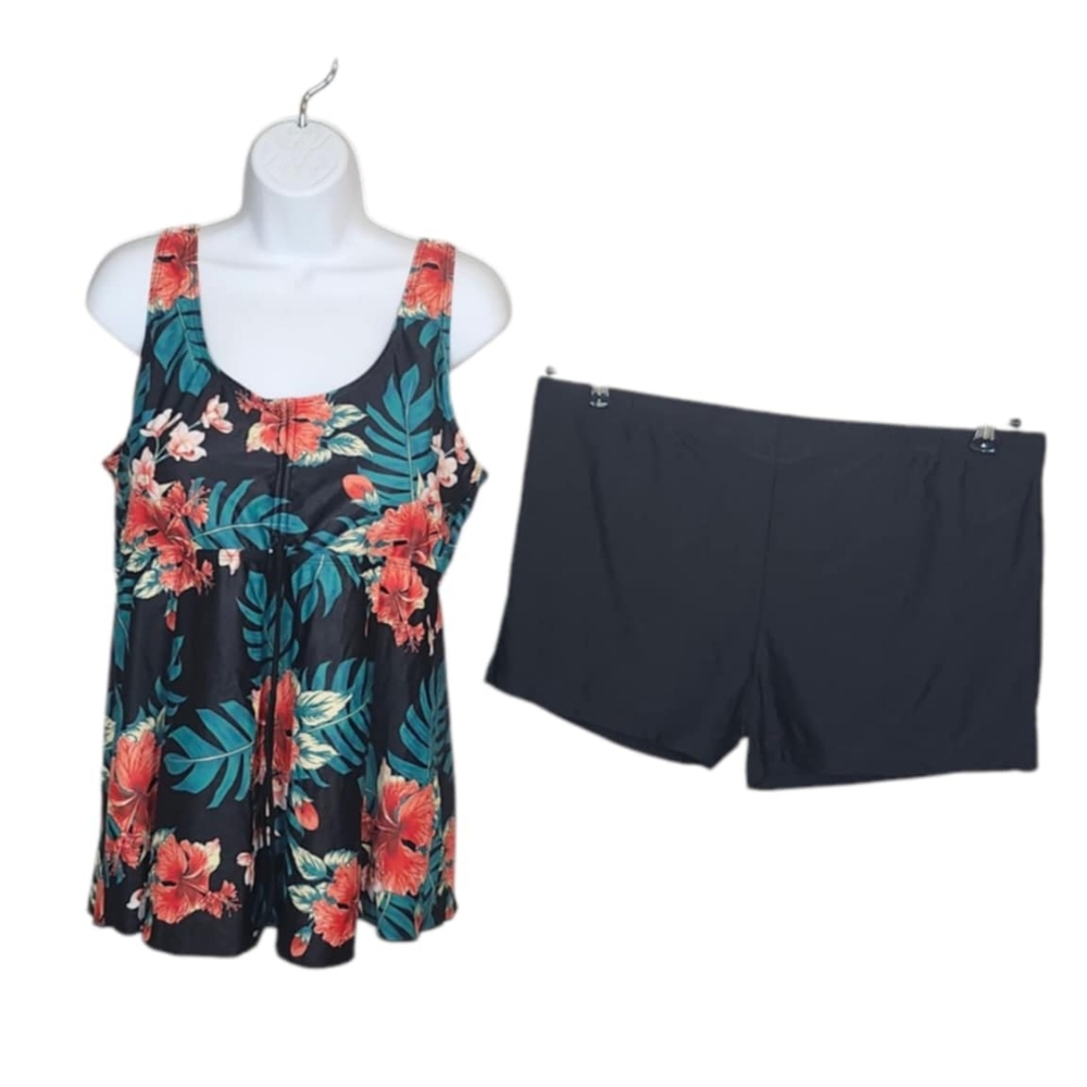 2XL Hibiscus Floral Tankini With Black Boy Shorts